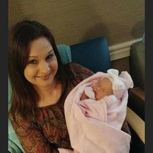 Meet your Posher, Crystal